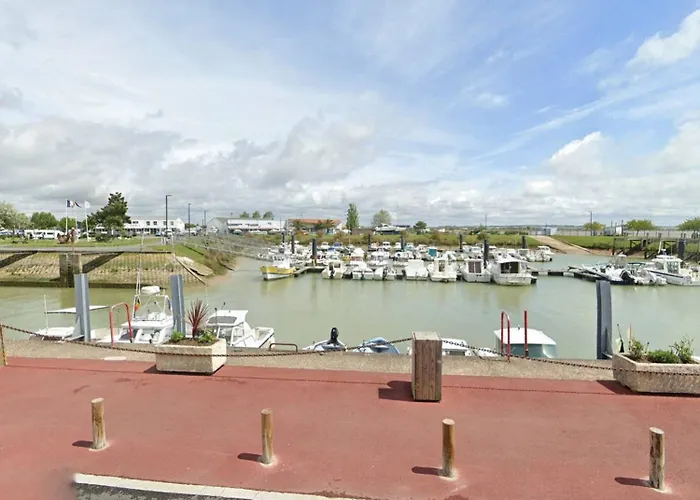 Sur Gironde - Avec Terrasse - Ideal En Famille * Meschers-sur-Gironde