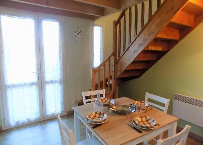 Sur Gironde - Avec Terrasse - Ideal En Famille *