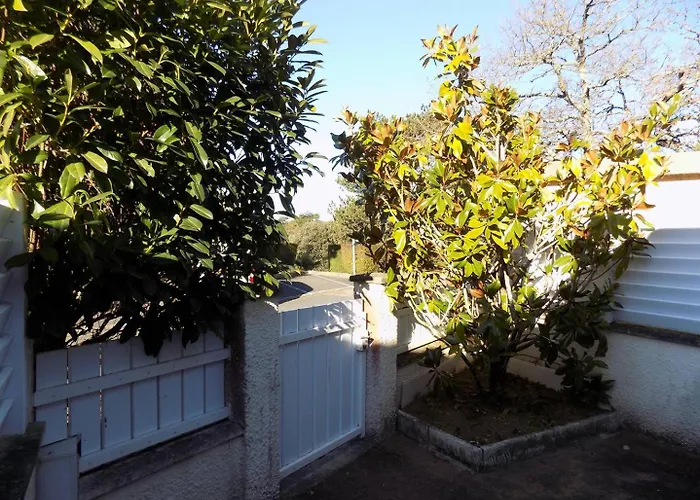 Sur Gironde - Avec Terrasse - Ideal En Famille Διαμέρισμα *